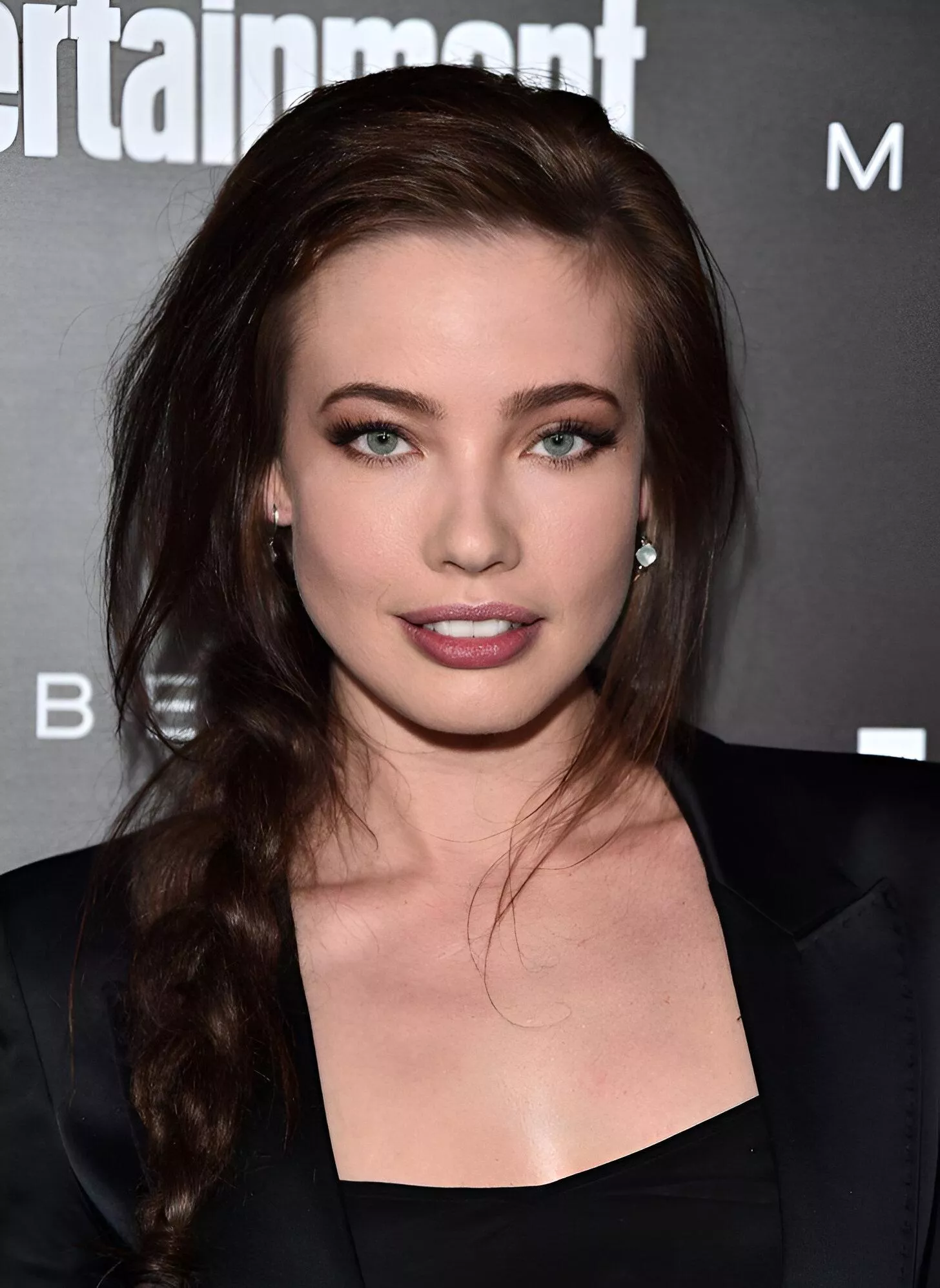 Stephanie Corneliussen posted by bruce047