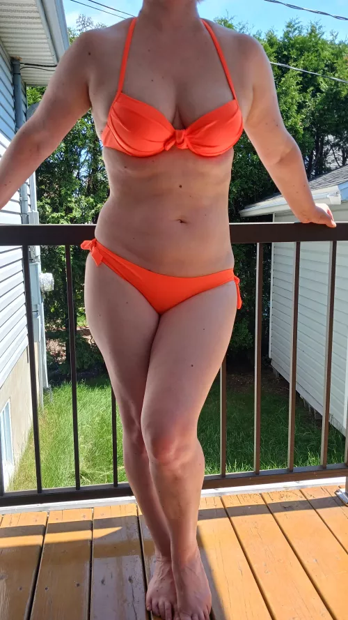 You like a milf in a bikini by No_Worth2919