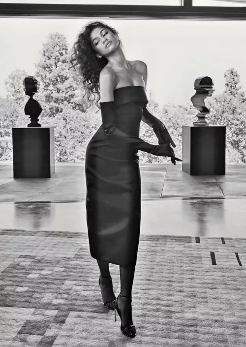 Zendaya Coleman  by maturewine