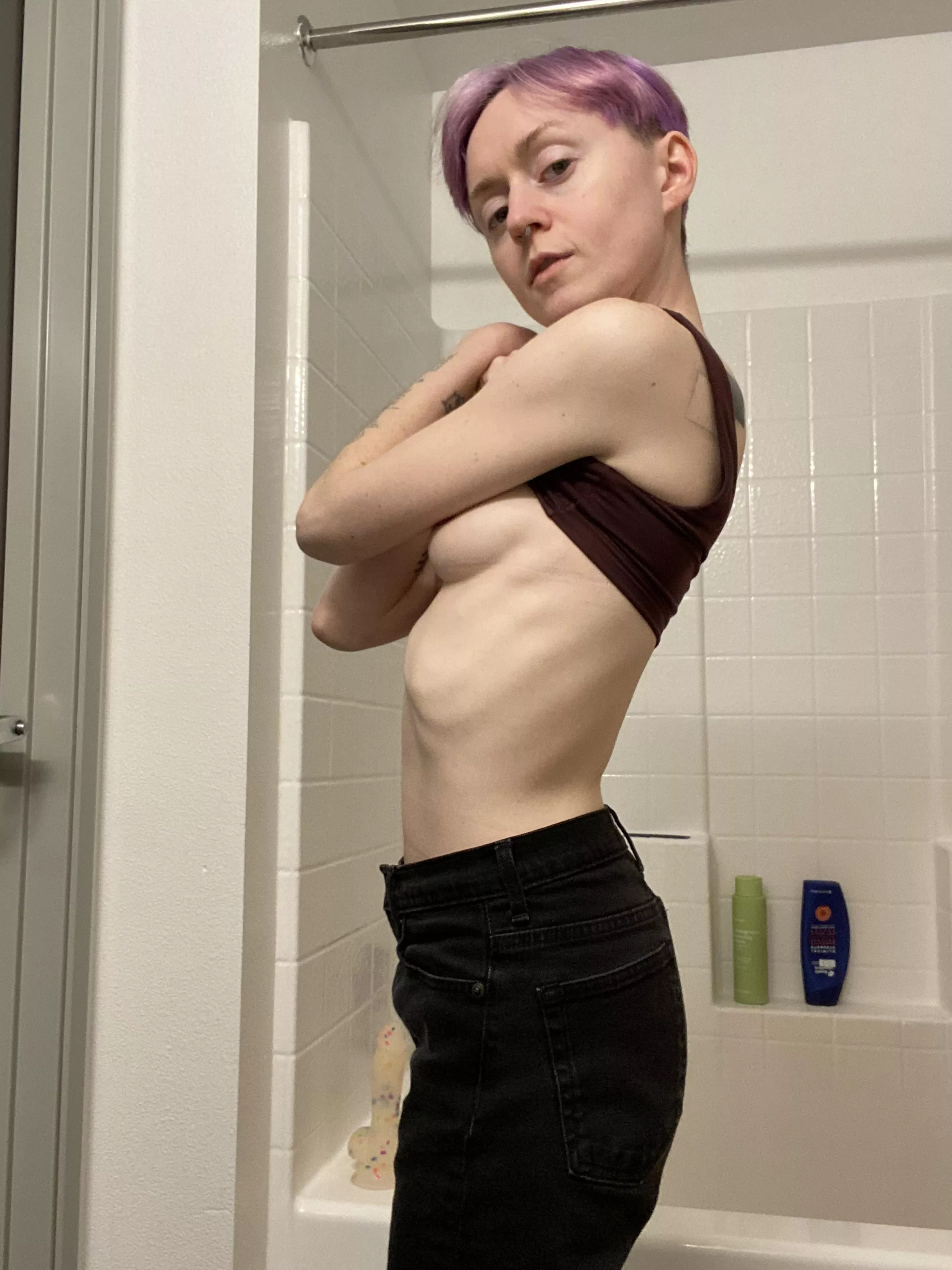 A little pre-shower rib cage action posted by quill_la_petite
