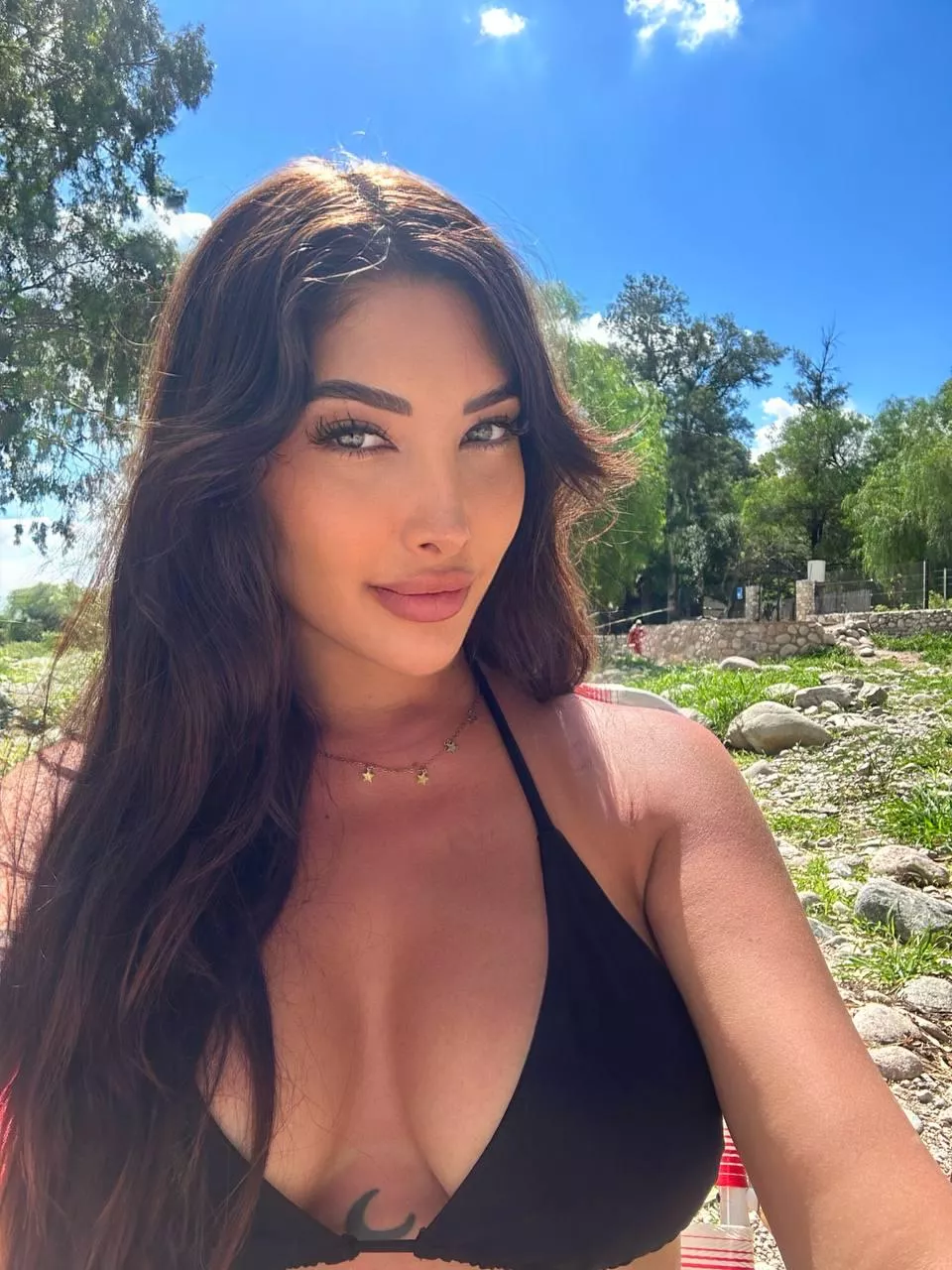 Are you more of an ass or boobs person? 🤔 posted by KingStubbz