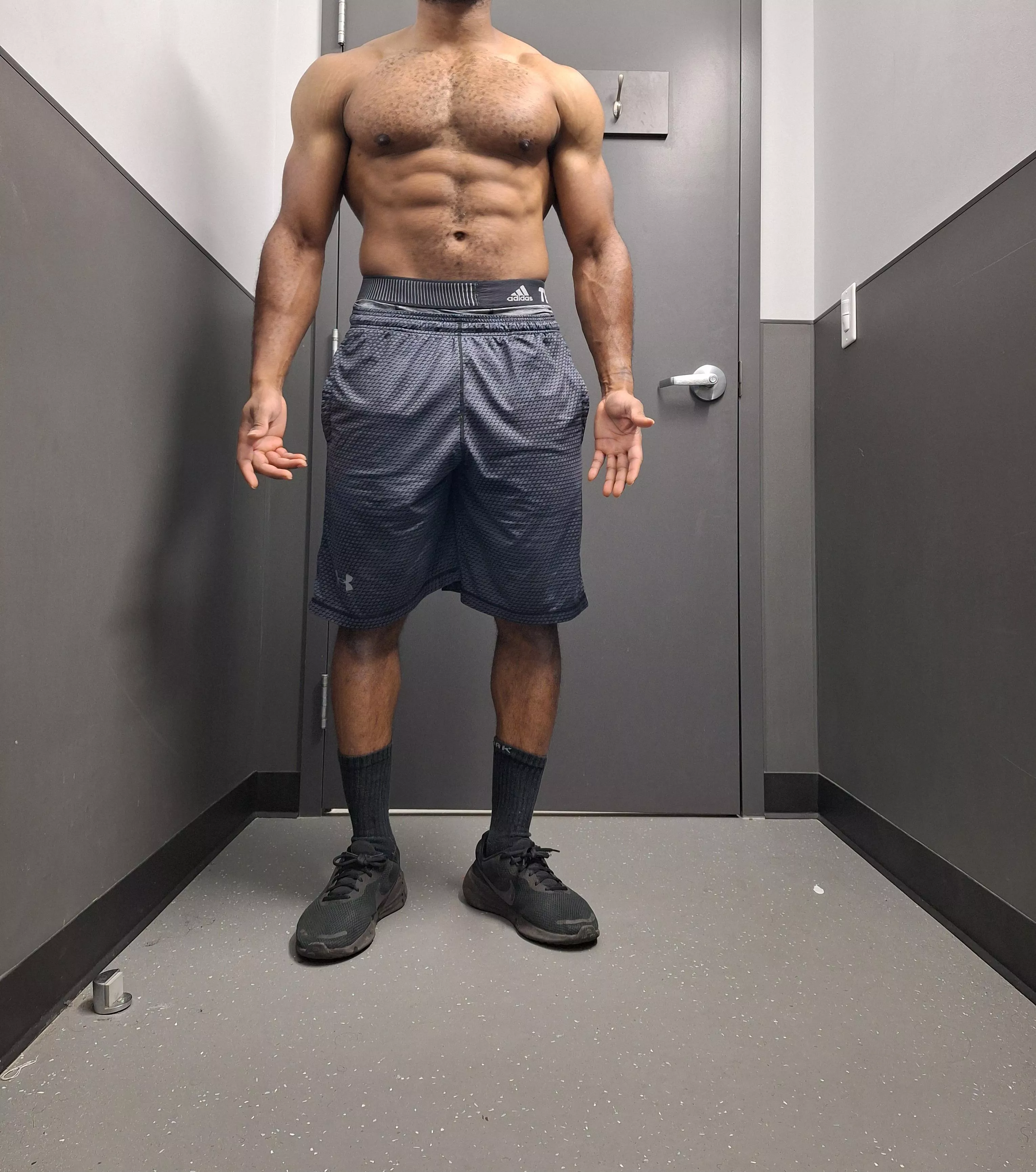 Do you like my arms? posted by ttkmalon