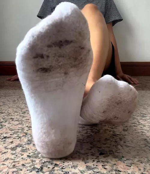 Get up close and take a sniff 😈 by natsweetasianfeet4