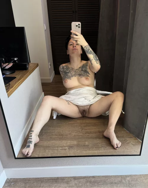 Good morning boys 🔥 by goddessstania