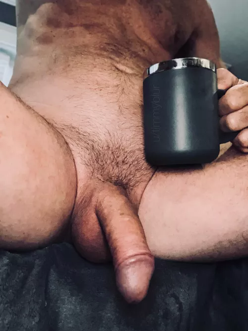 Good morning coffee freaks. Stop by anytime, I’ll just be hanging here… by timmyblur