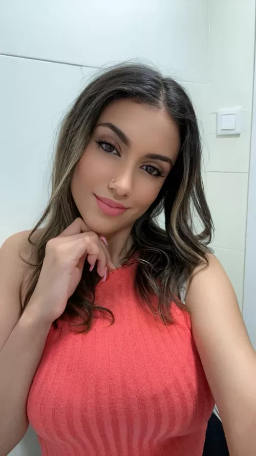 Let's stare at each other without breaking eye contact... by Spooky-Yellowjacket