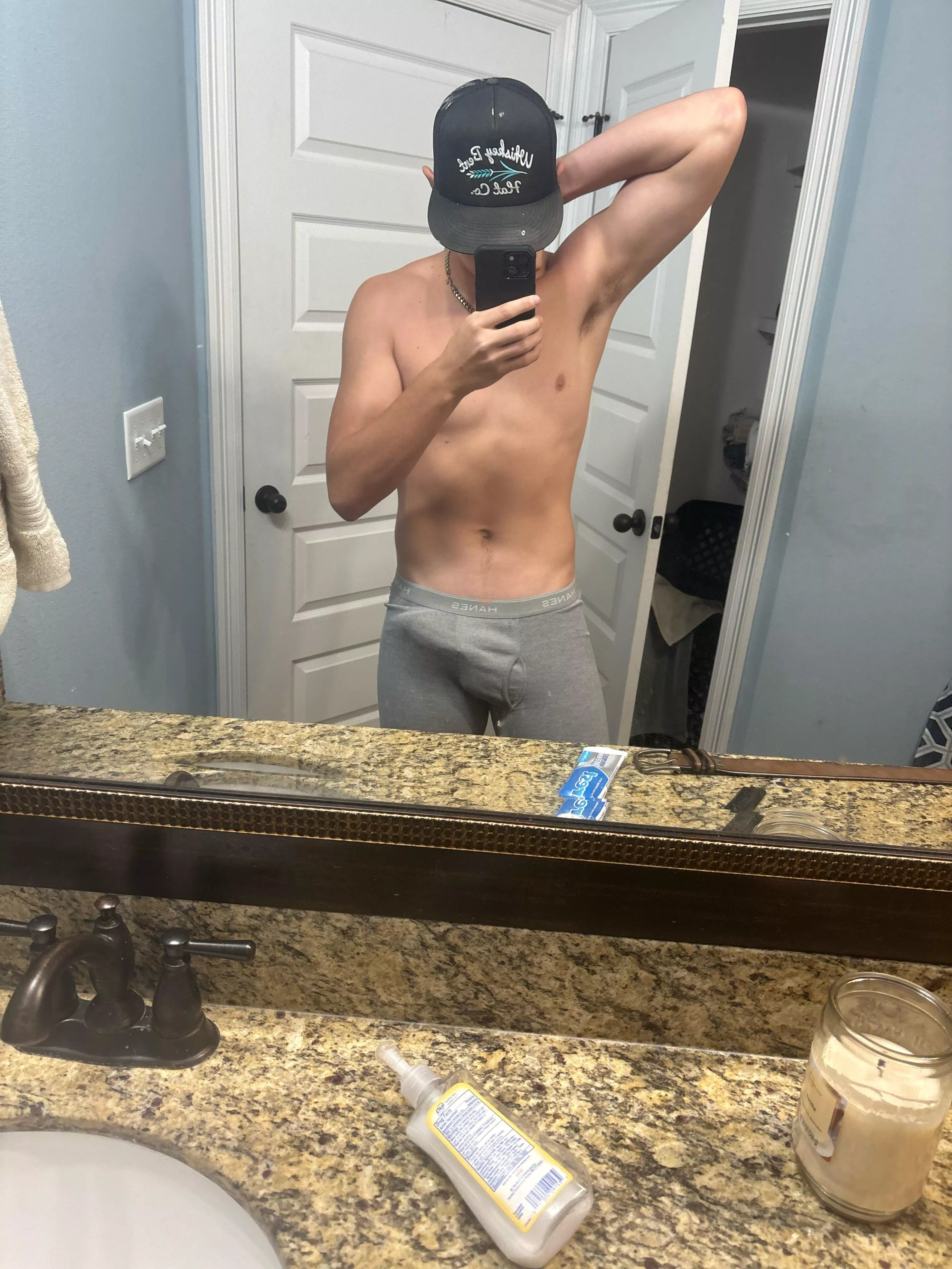 (M20)How’s that for a bulge 😉 posted by horny-coc