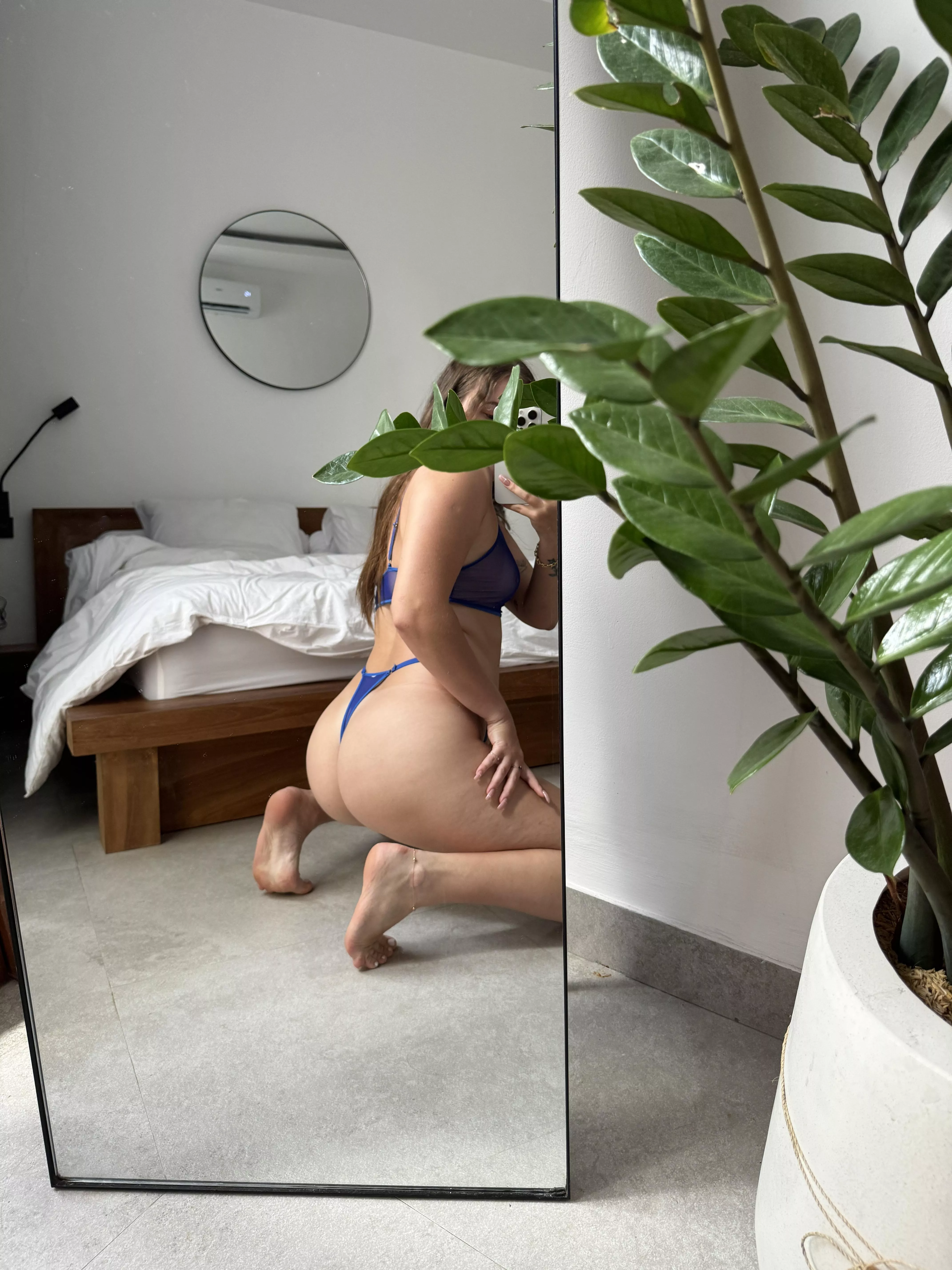 morning selfie for you posted by CreamyDollys