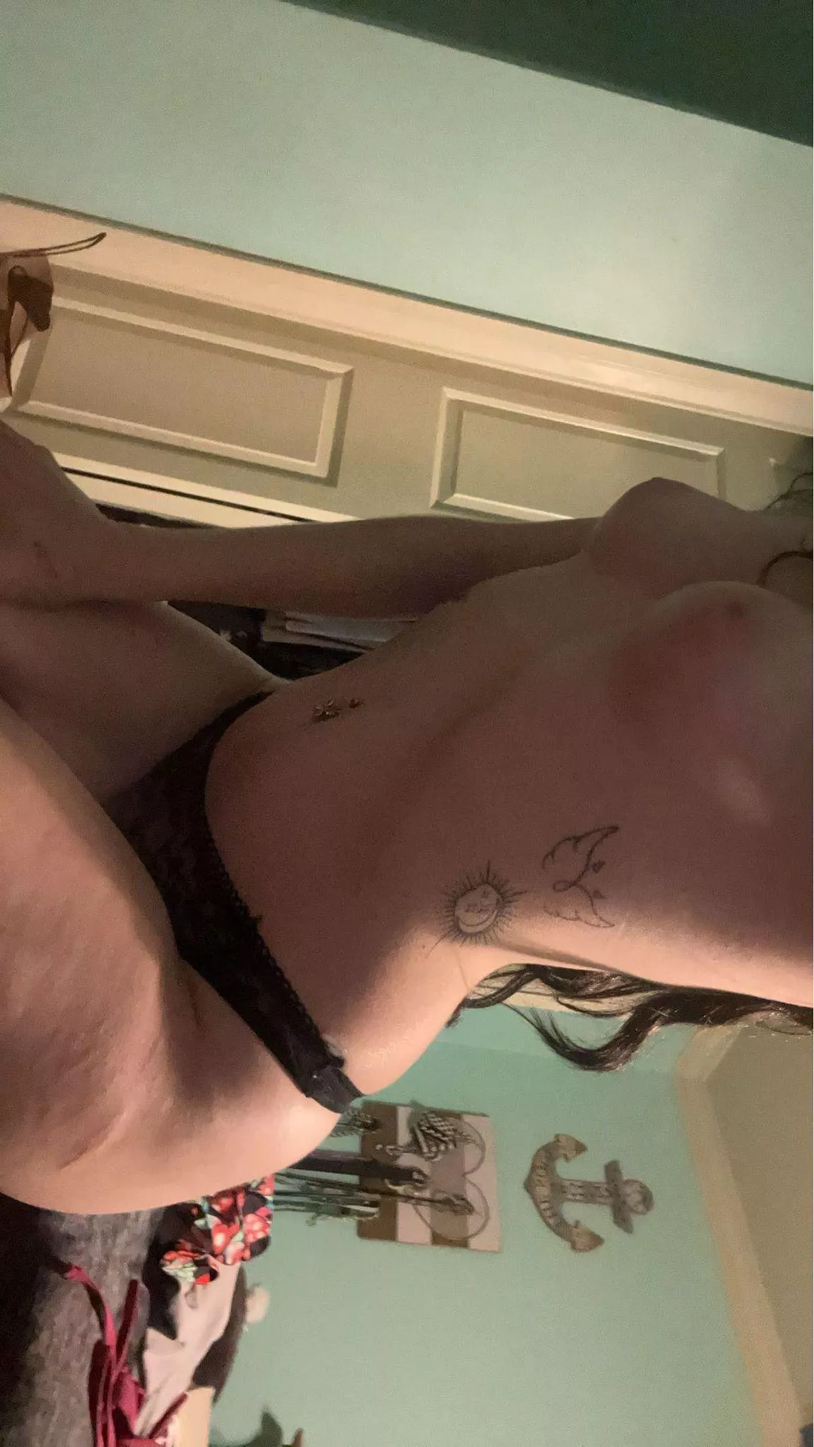 Slap the head of it down my ribs posted by CelenaDawn