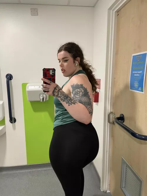 The only cake that you want on your face  by hiptqueen