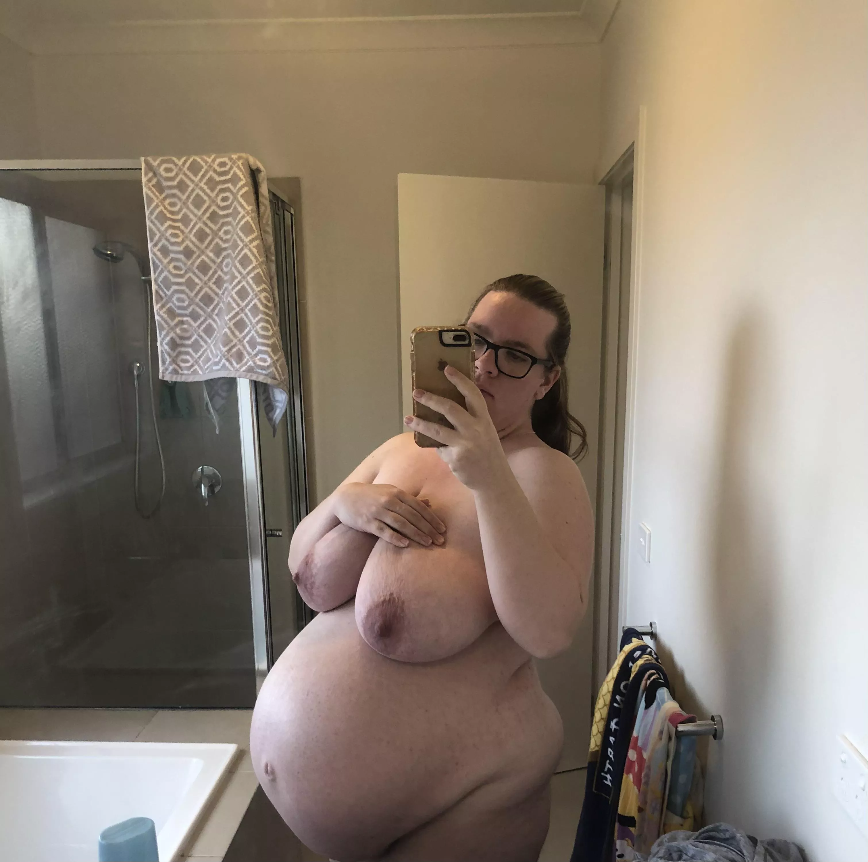 Would you still fuck me hard this pregnant  posted by Hayleycurvy