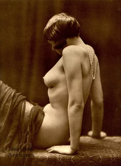  1925 Woman's beauty, France. All this beauty gone. by PhilosophyFan