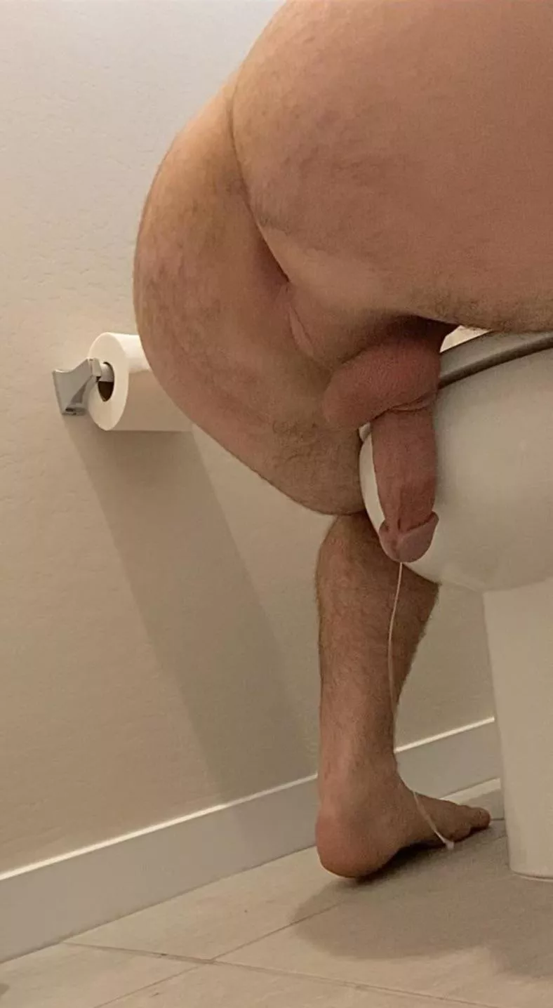 Dripping precum💧 posted by TourDeStaates