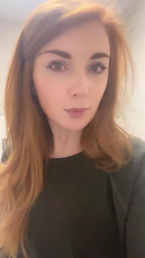 Happy Thursday 🇮🇪💜 by Nerfnerf23