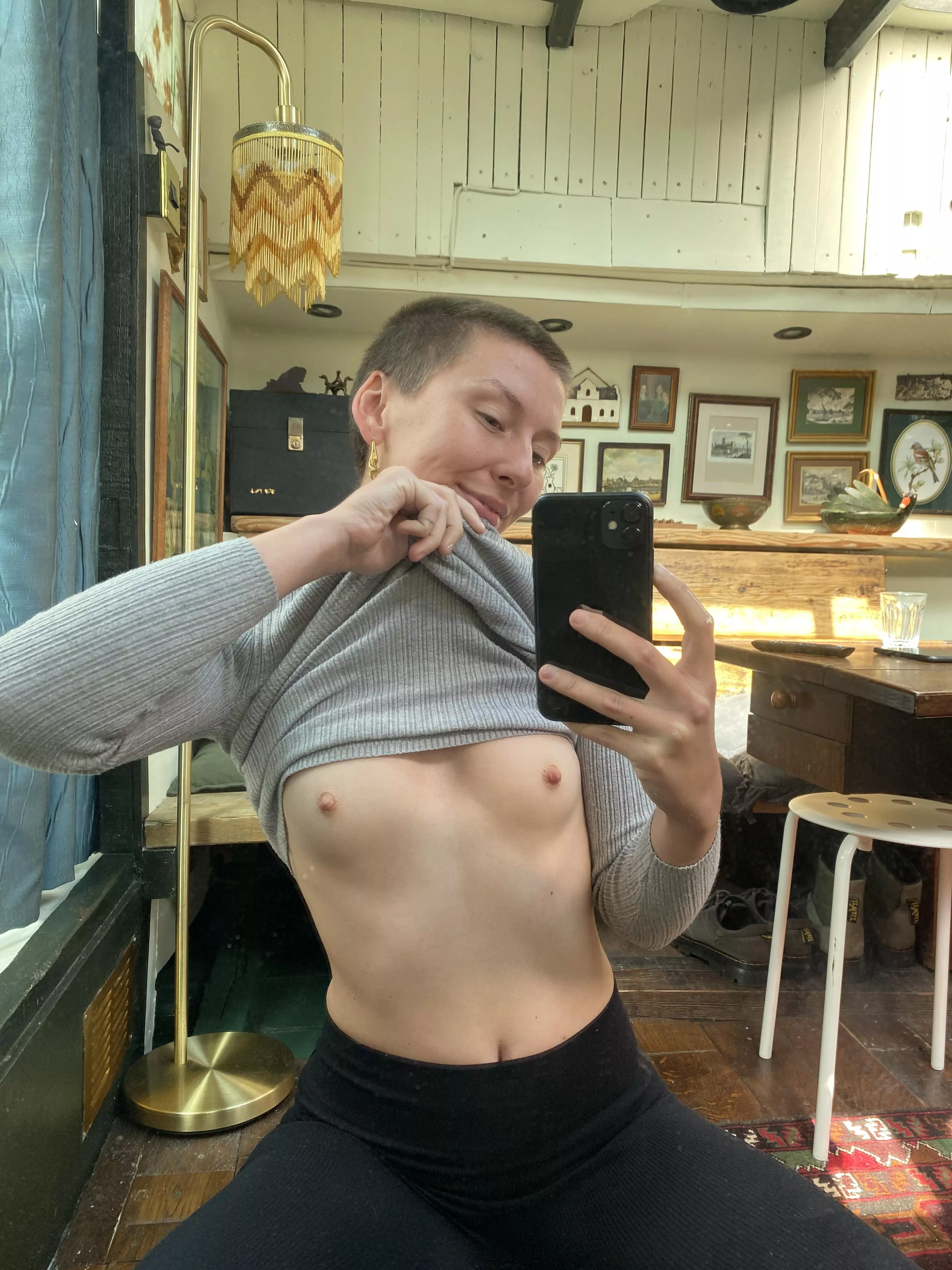 Here to cheer up your monday morning posted by lissaisshaving