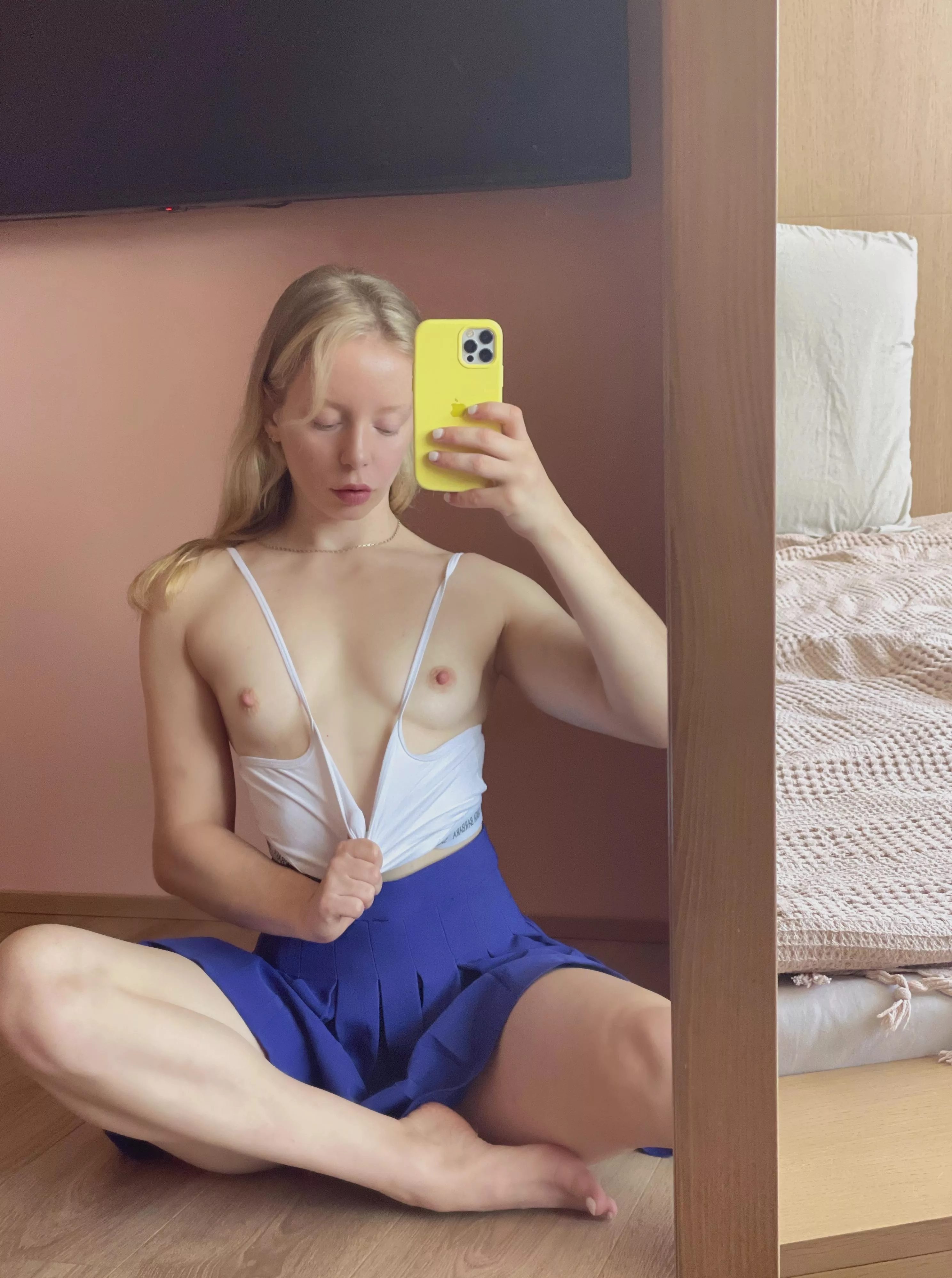 I am so young yet i want to be filled with your cream fully posted by jordanfurlong