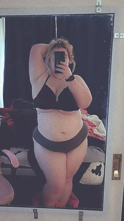 If we got stuck in a room together what are you doing me with? ~ by nikkisfan