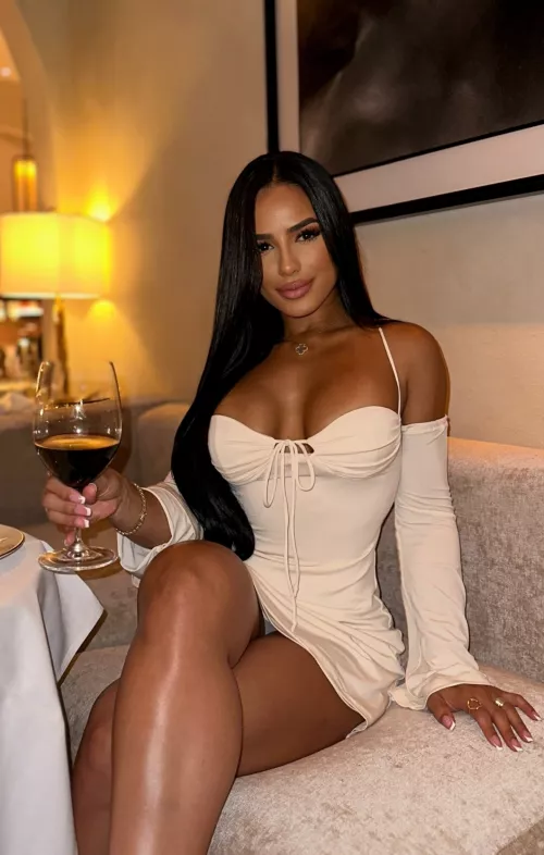 It's Saturday, Throphy Ms Castillo is waiting at the brunch.. by johnny_pipe83