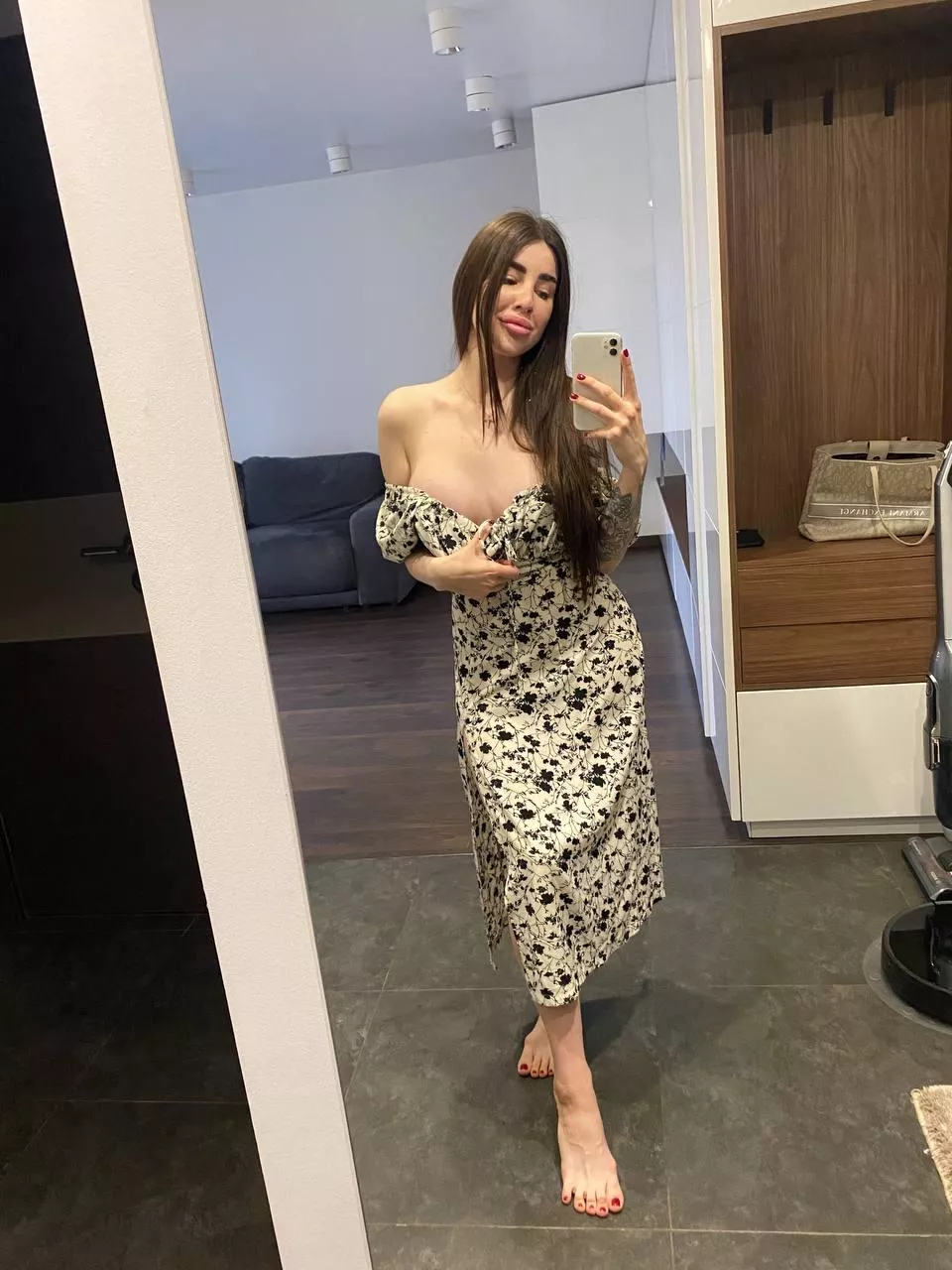 Just a dress and a hot body  posted by backlymcockdecon