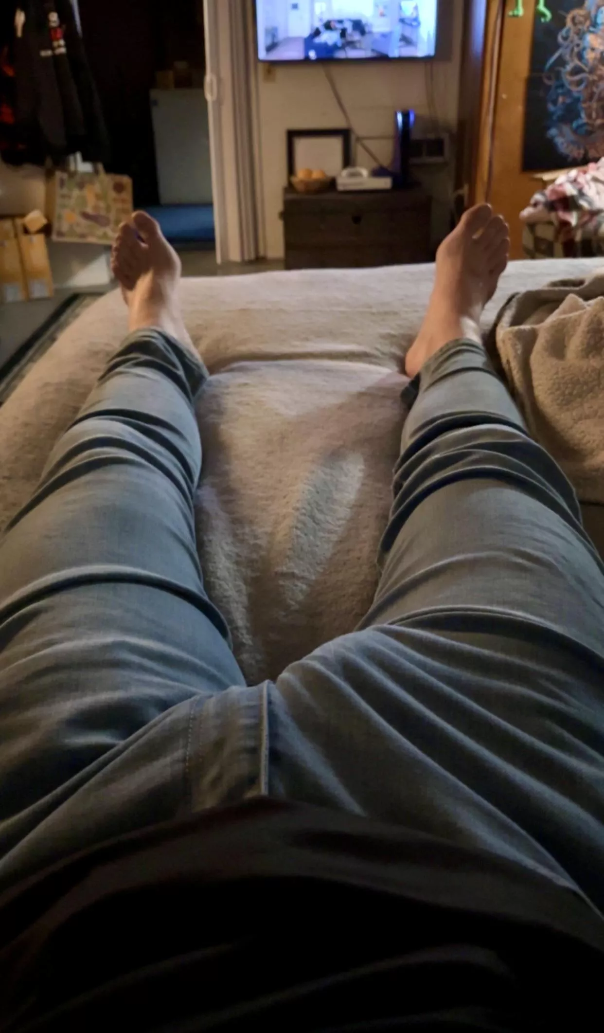 just relaxin today posted by loadedforbear097