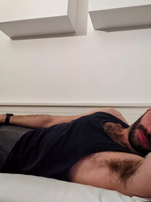 Lazy Sunday 😌 by lemonshoot