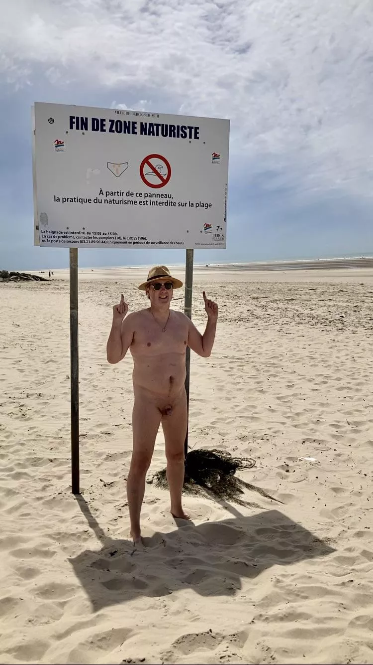 Lovely day at the nude beach in France 🇫🇷 posted by Helpful_Manager_3038