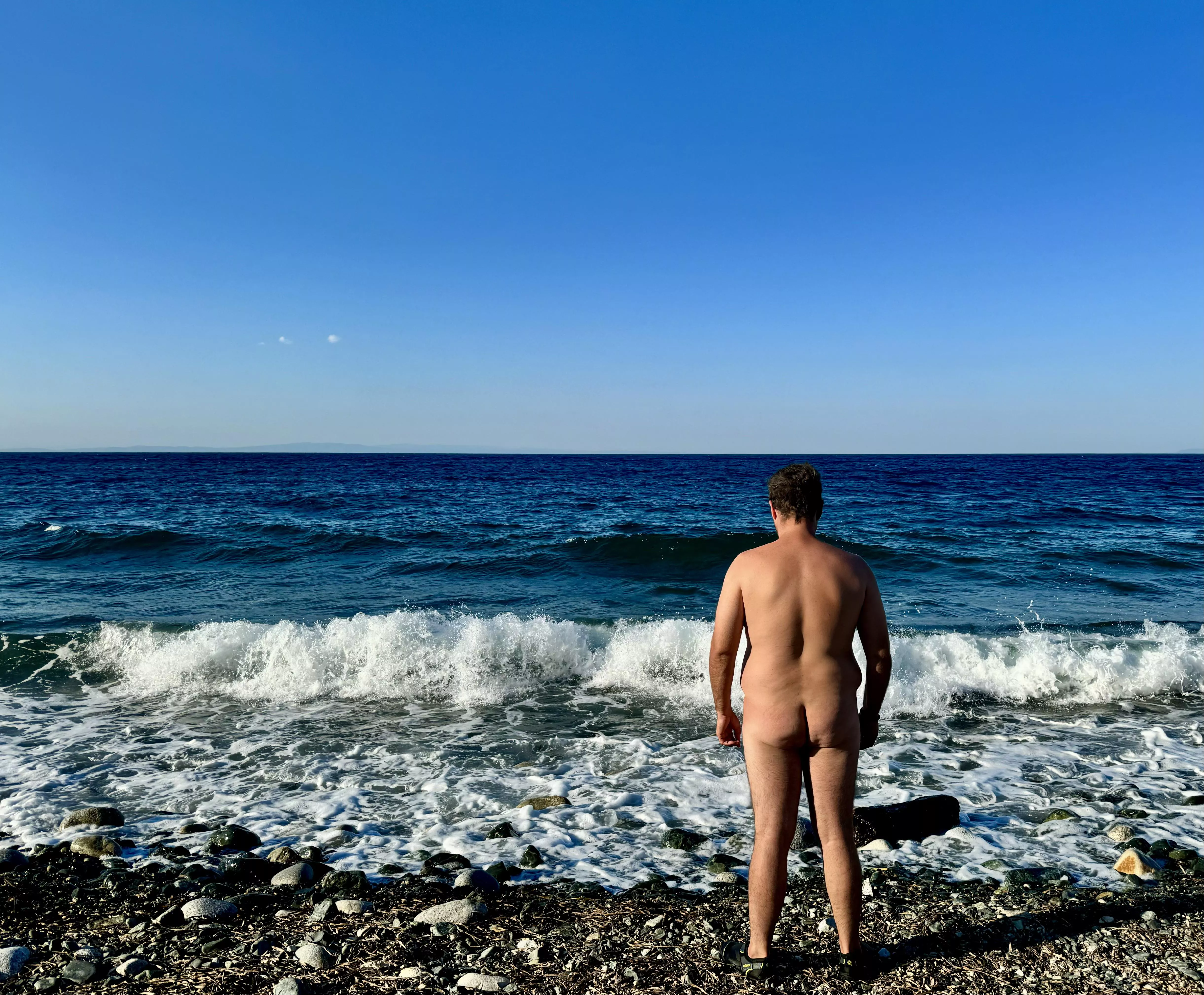 Samothraki island skinny-dipping posted by h3xc0d