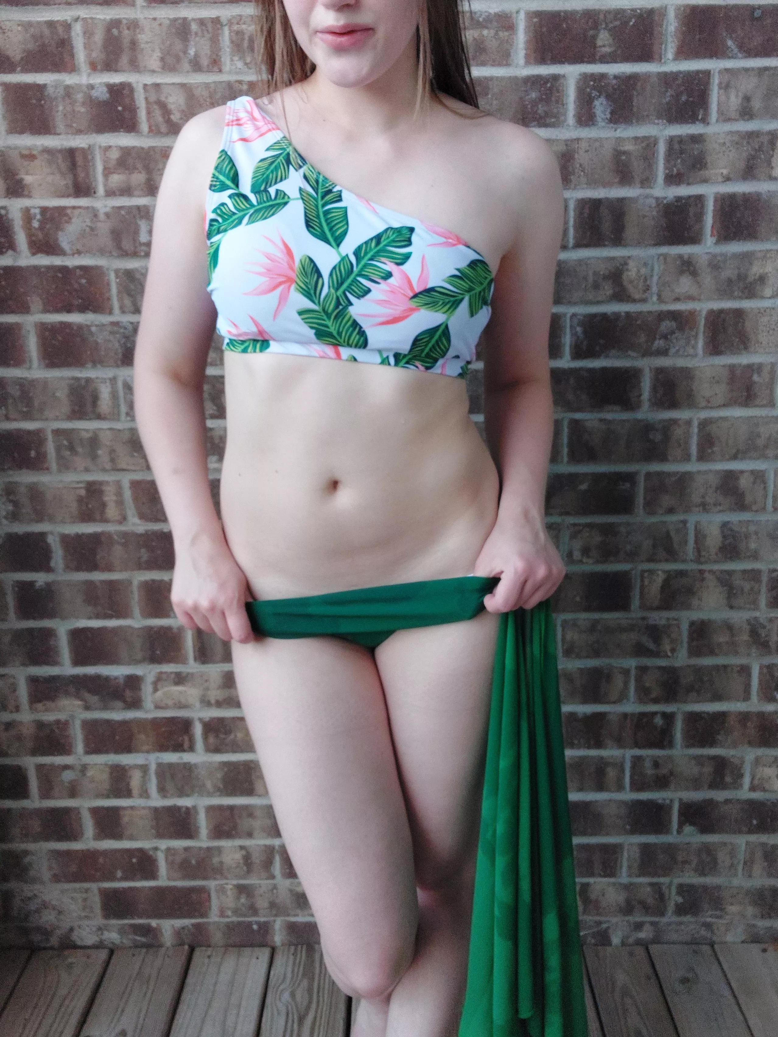 Still too hot out here 🥵 posted by QuinnRMonroe