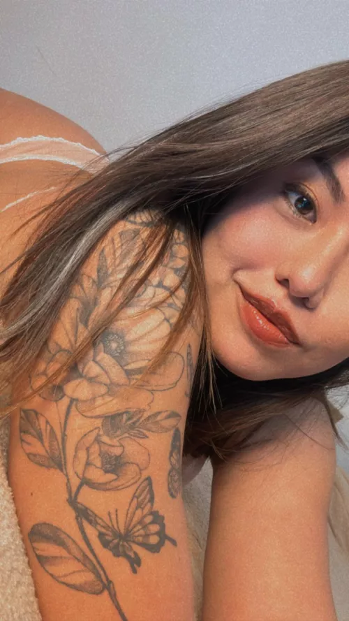 Today i feel pretty  by alanazaid