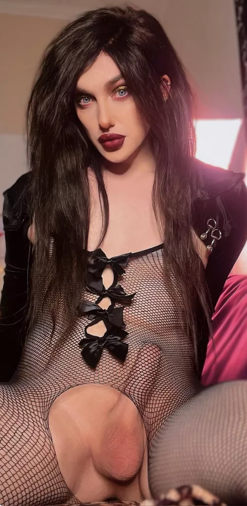 Whoever has the bigger dick is on top. Do you agree? by urpinkflower