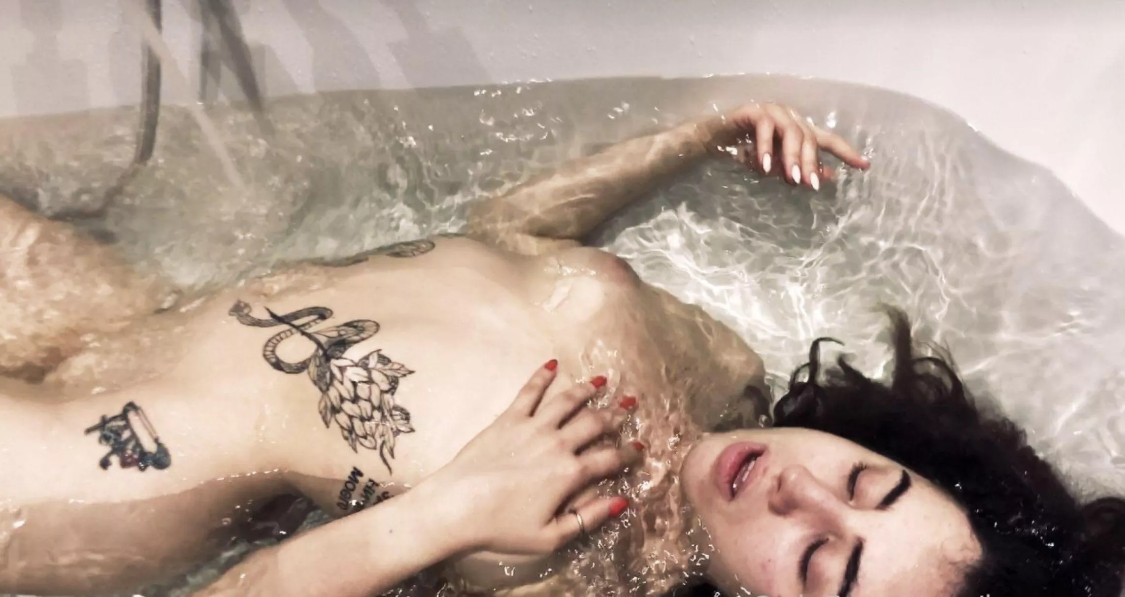 you suddenly felt hot before bath time...again posted by dumblyClose91