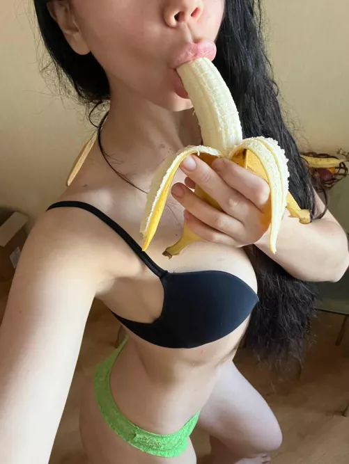 A hard thing in the mouth always leads to continuation (@liza_candy_baby) [onlyfans] by subtlescissors