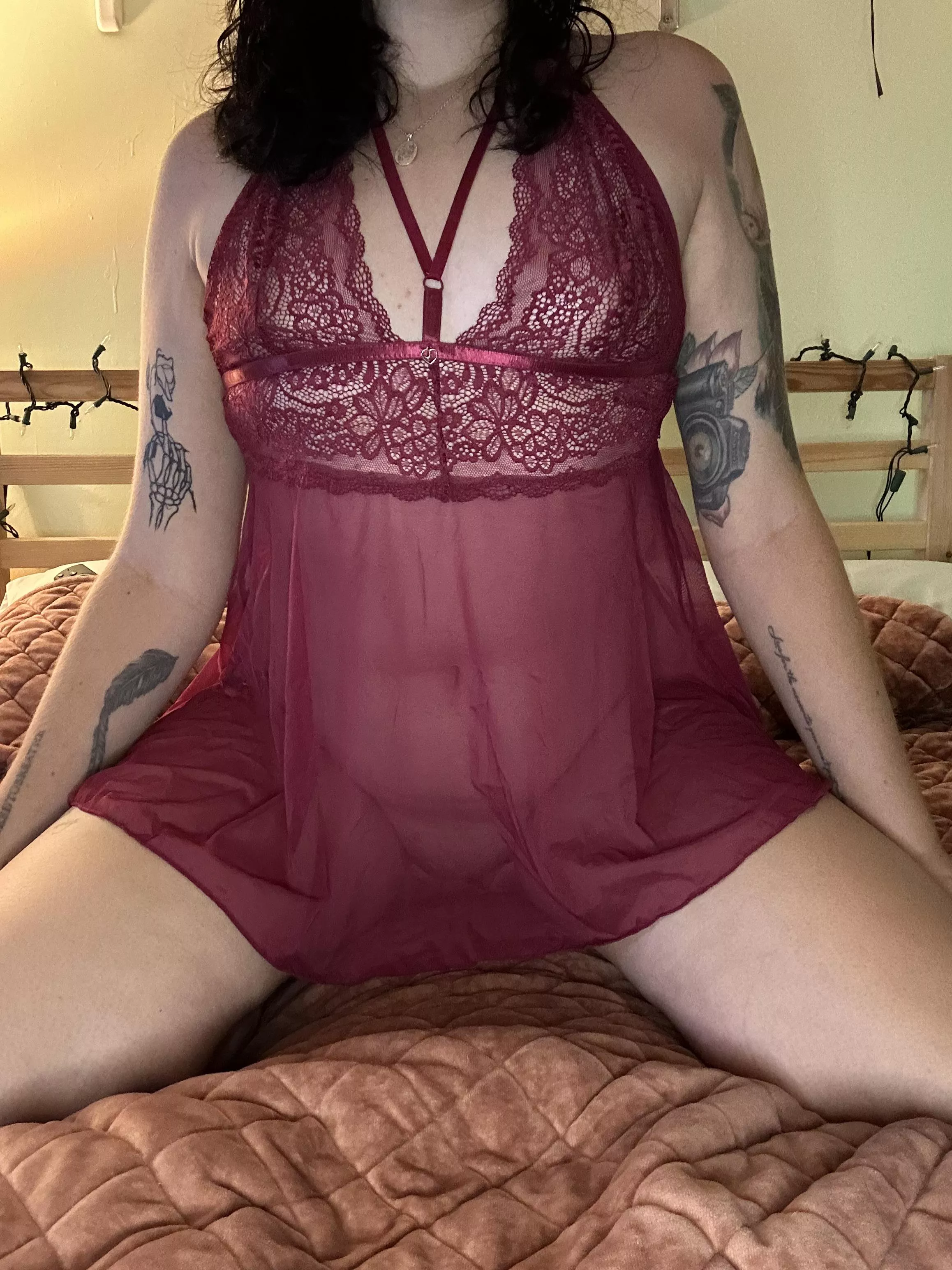 Burgundy or fire red? posted by MysteriousMelina