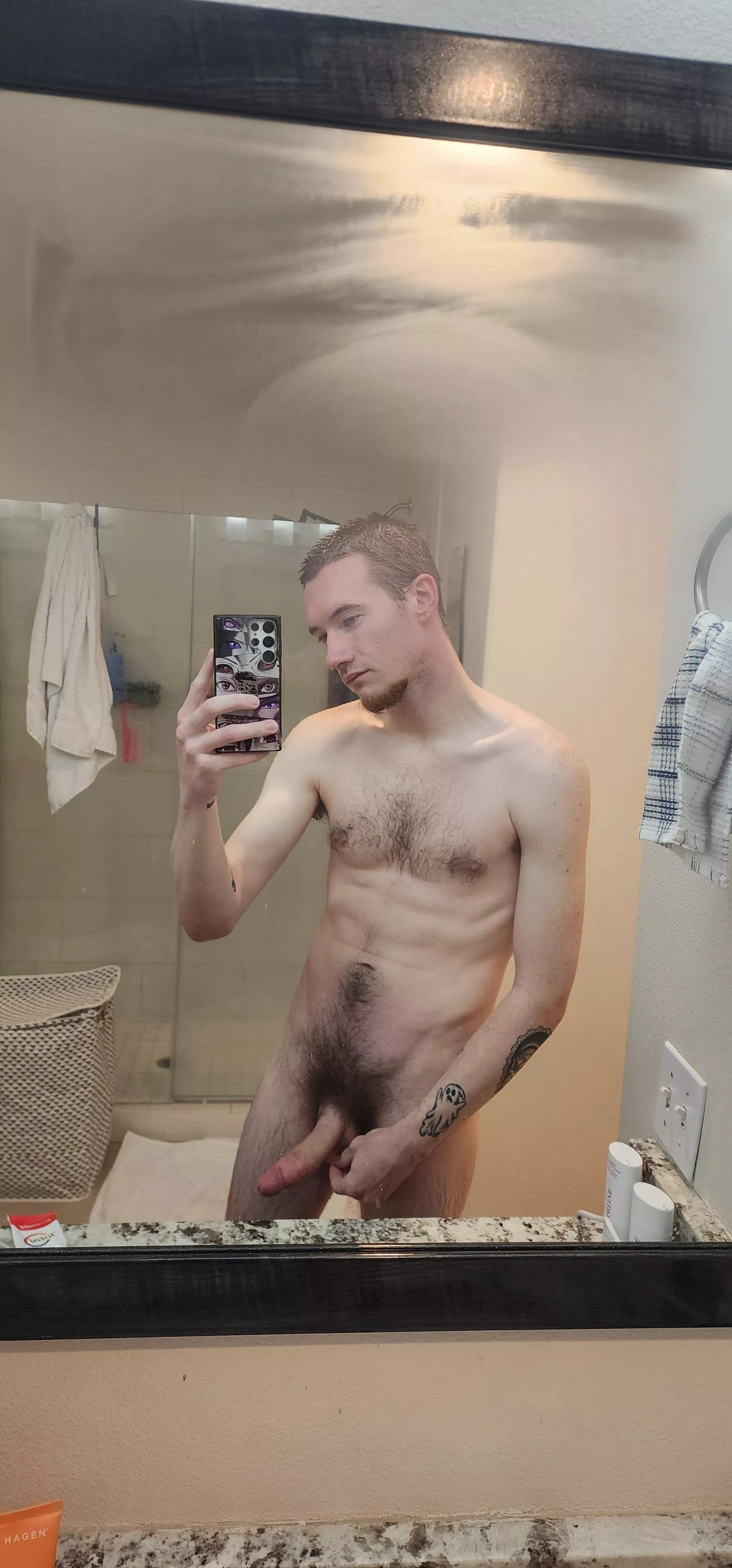 Fresh out the shower vibes (M24)  posted by Pre-used_Condom