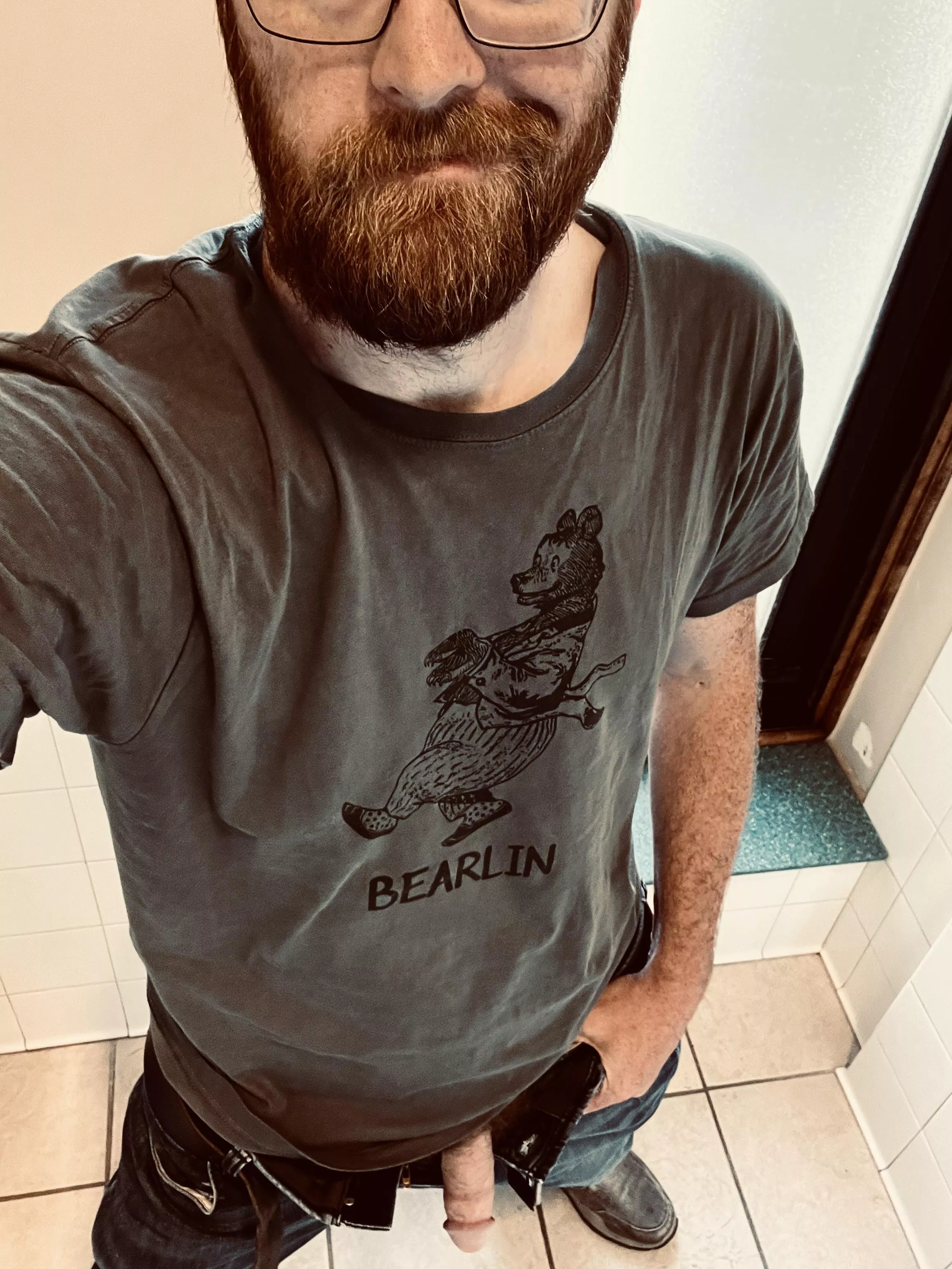 Gimme your best “bear” pun. posted by JeanLucPecan