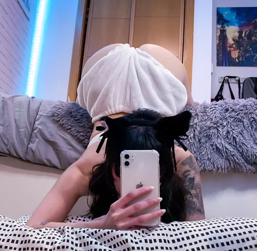 New to this but felt pretty 🥺 now I just need an owner by InfernoImpulse