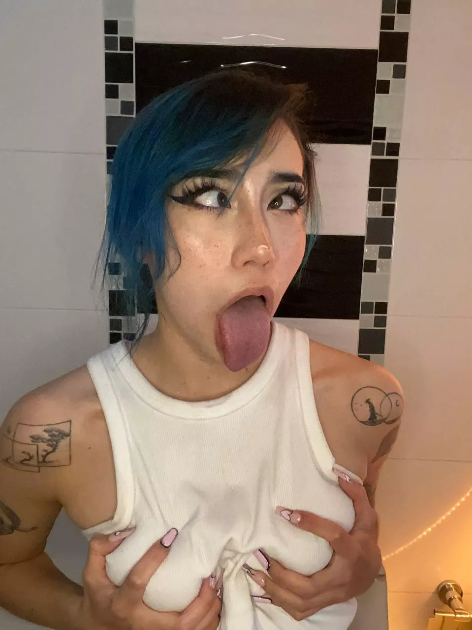 Ready to catch your cum posted by CapQuick6523