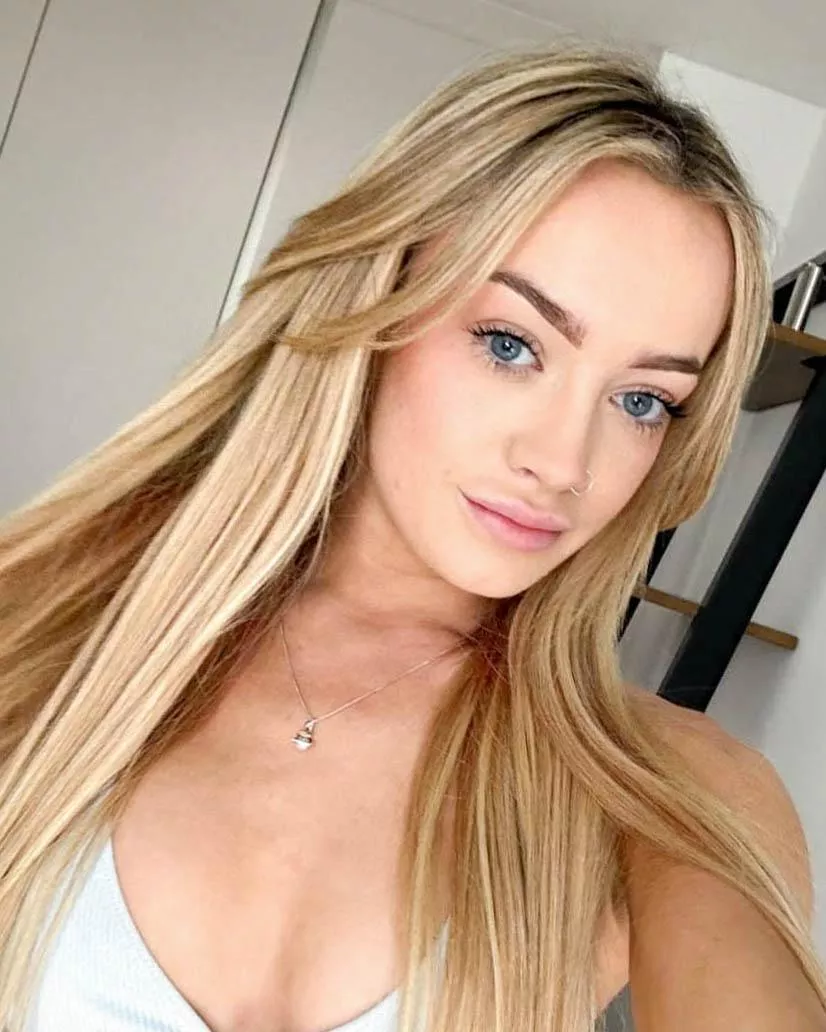 Thoughts? posted by Scarletteee1