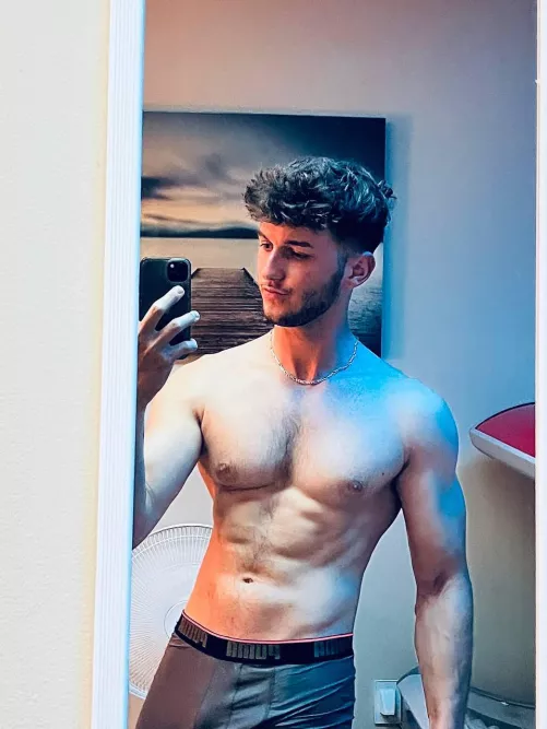 What initially drew your attention? by ResortSignificant630