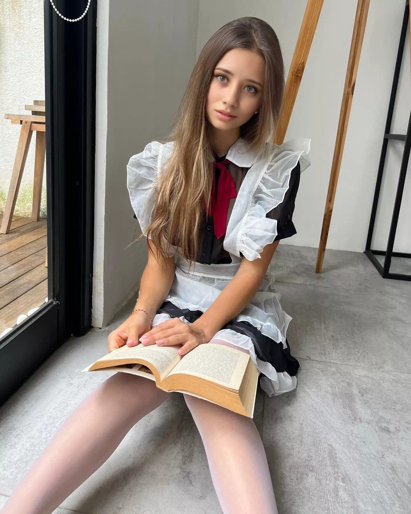 Always a hot maiden who's masterful at fulfilling your needs  posted by Layna_Raindrop