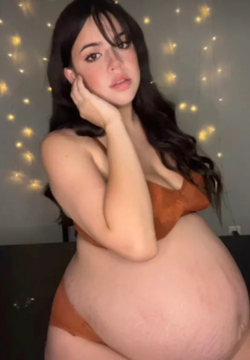 Can’t believe how big I get.. would you breed me again? by Less-Income326