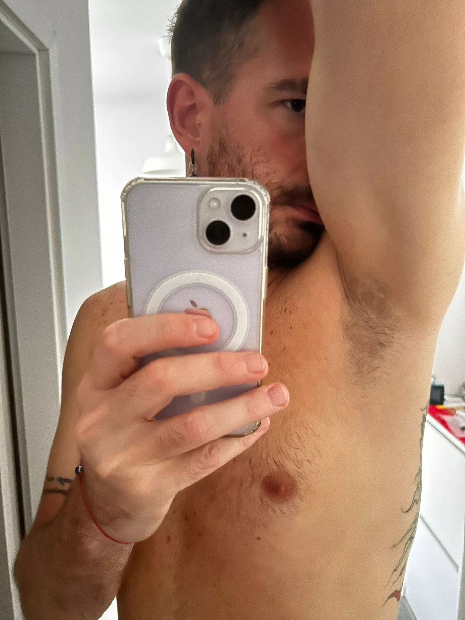 Do you want to feel my skin posted by SarcasticBooooyyyy