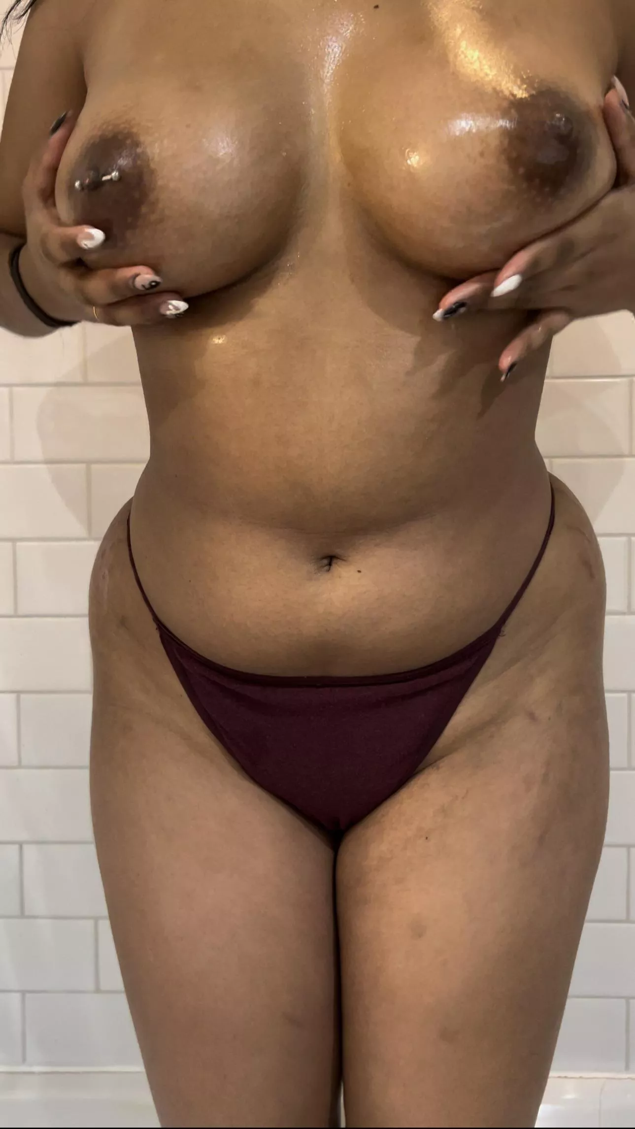 Do you want to start the day with a brown teen with big tits? [f] posted by cvb5431