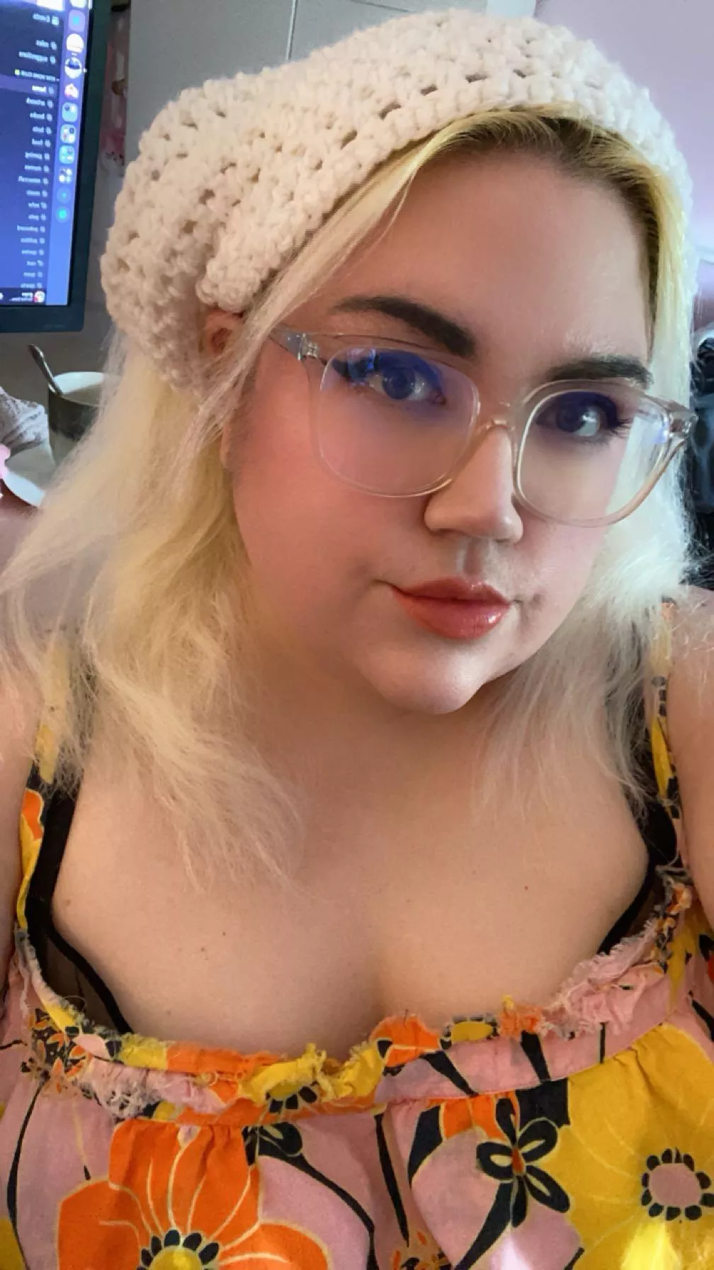 hi 🌻 posted by ssbbwk