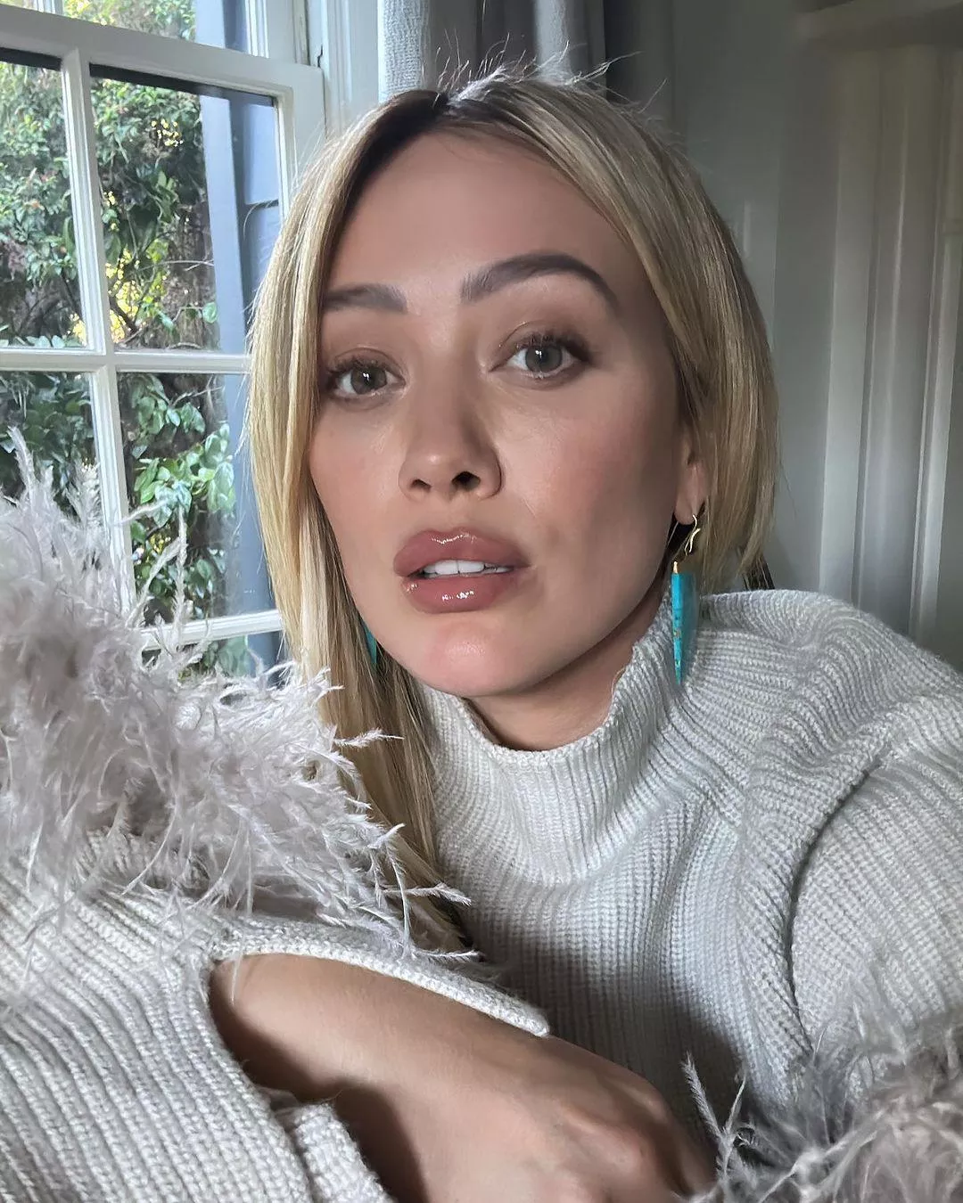Hilary Duff  posted by ControlCAD