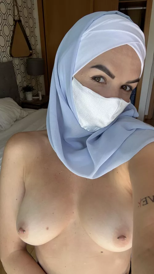 My boobs look delicious in these selfies by _Gala_Black_