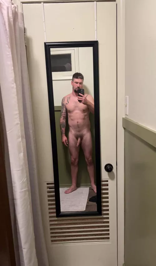 Out of town and found an old gym! Single bathroom.  by superx1994