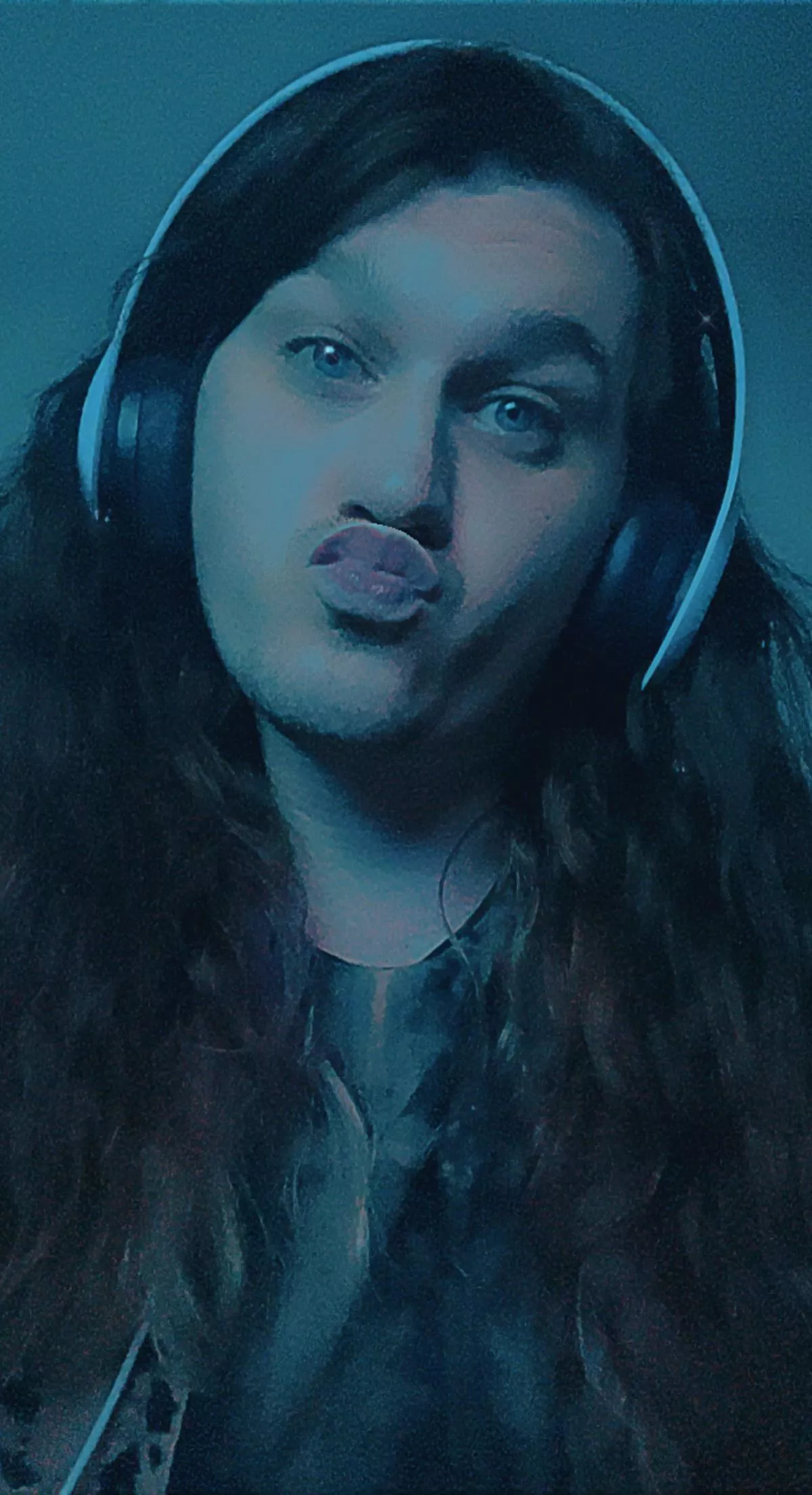 Overwatch 2 players! posted by GaymerWithTheHair