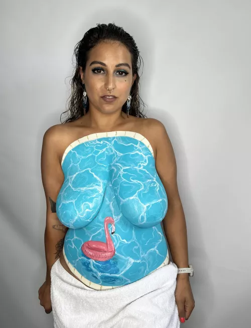 “Poolside Paradise” body painting by me 🦩 by DD_Vinci