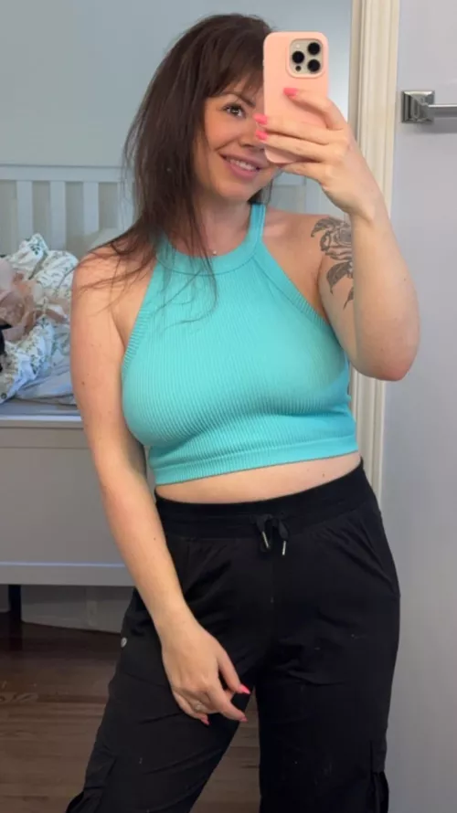 SFW mirror selfie! by avajadeanderson